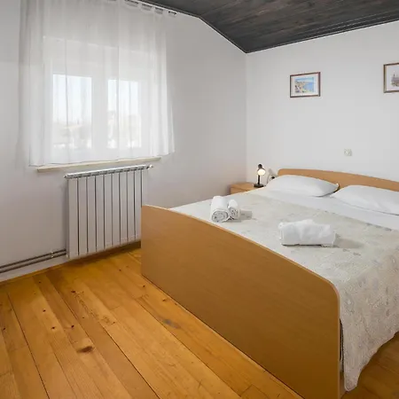 Cozy In *
